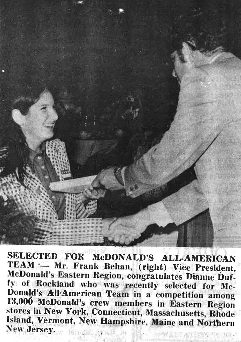 DianeDuffyCongratultaedbyVPFrankBehan | Napoli Management alt tagDiane Duffy Congratultaed by VP Frank Behan