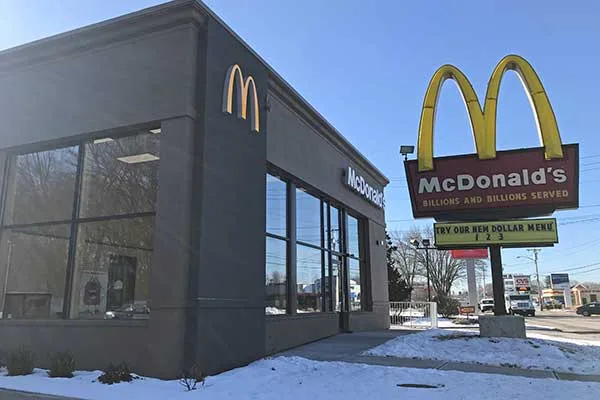 alt tagMcDonalds Attleboro