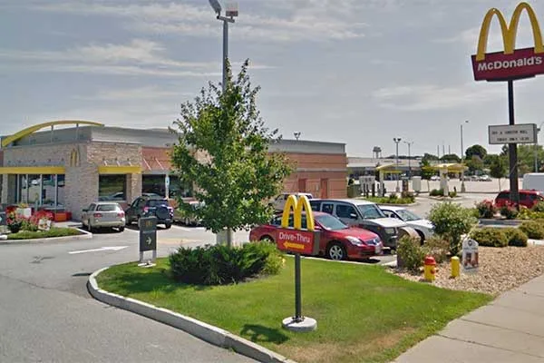 McDonaldsEProvidence1 | Napoli Management alt tagMcDonalds E Providence 1