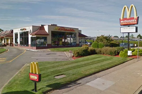 McDonaldsEProvidence2 | Napoli Management alt tagMcDonalds E Providence 2